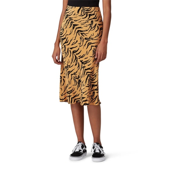 Madewell 💯 Silk Midi Skirt - Picture 2 of 6